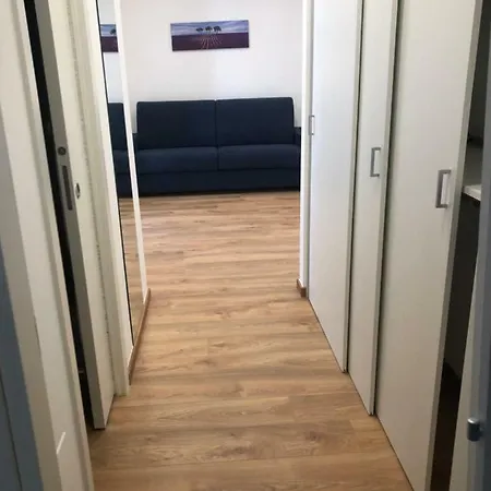 La * Margherita Di Savoia